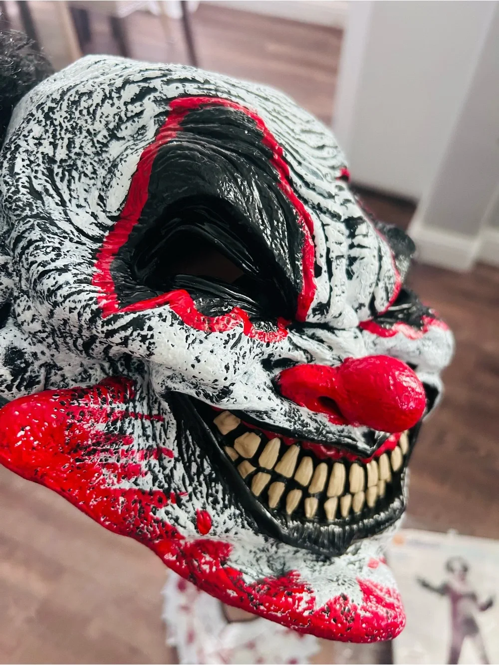 California Costumes red and Black Killer Klown Costume